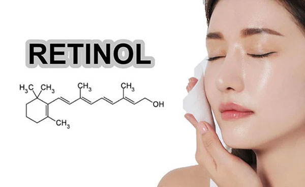 Sử dụng thuốc bôi ngoài da có chứa retinol giúp khắc phục tình trạng phát ban mụn